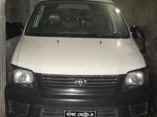 Toyota Noah DX 2006