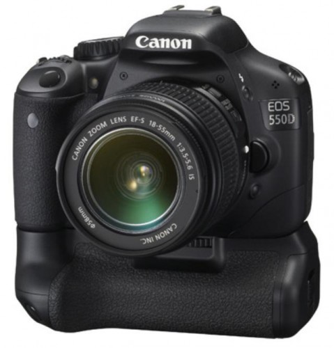 Canon 550d Battery grip 18-55 lens large image 0