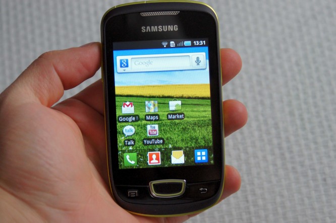 Samsung Galaxy Mini....ANDROID phone...15 days used large image 0