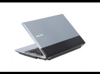 Samsung RV413 AMD Dual Core 1.65 GHz 2GB DDR3 RAM 500GB HDD