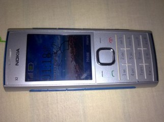 Nokia X2-00