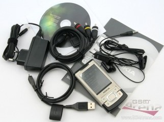 Nokia 6500 slide box and with all original accesories.