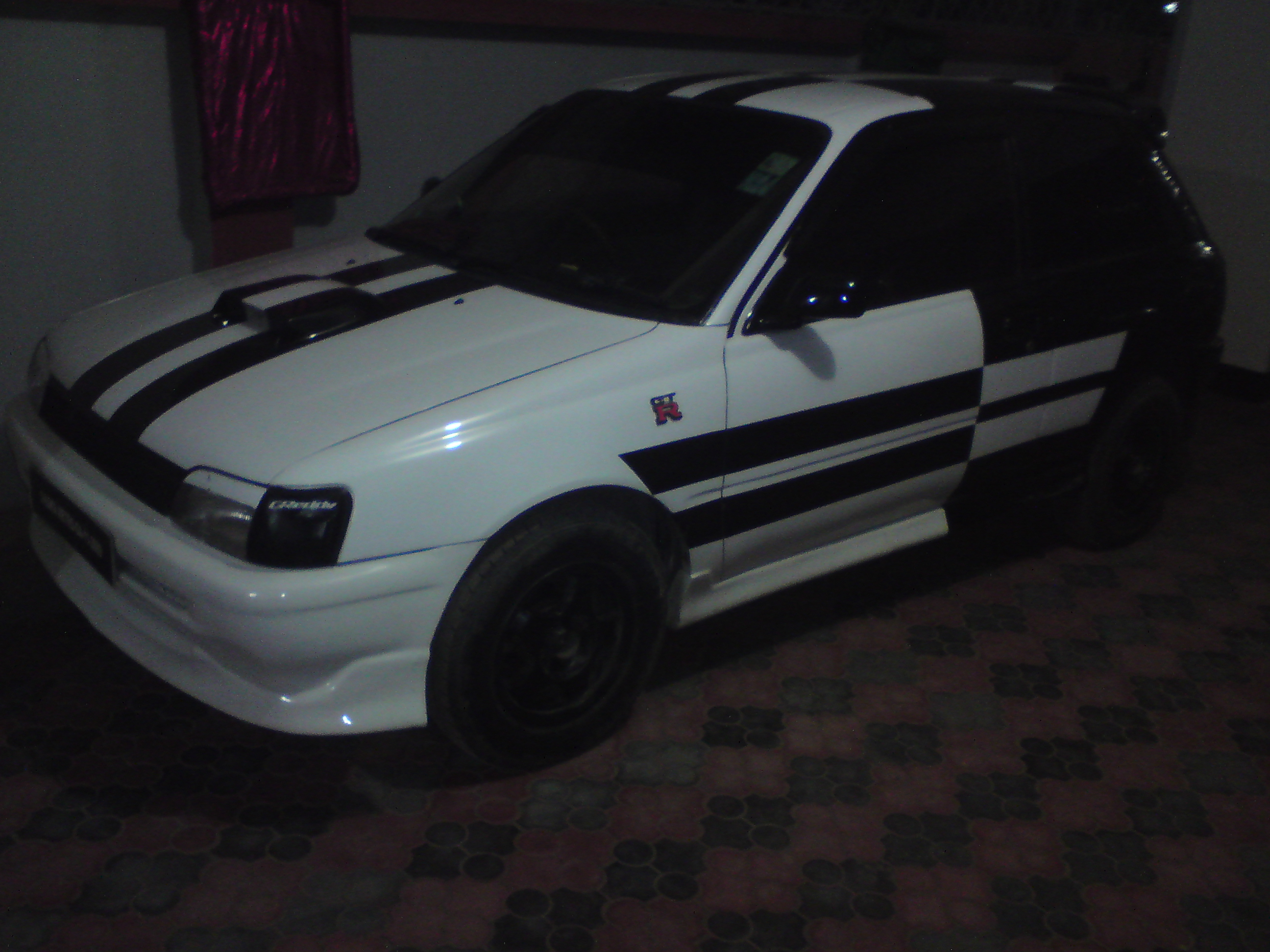 Toyota Starlet Modified Edition Black and White large image 0