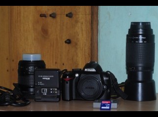 Nikon D3000 with 18-55mm and 70-300mm