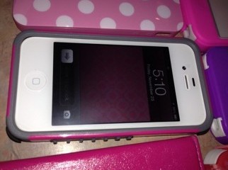 iPhone 4S - 64GB - Simm locked 