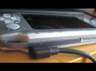 PSP 2000 BLACK LOW PRICE 