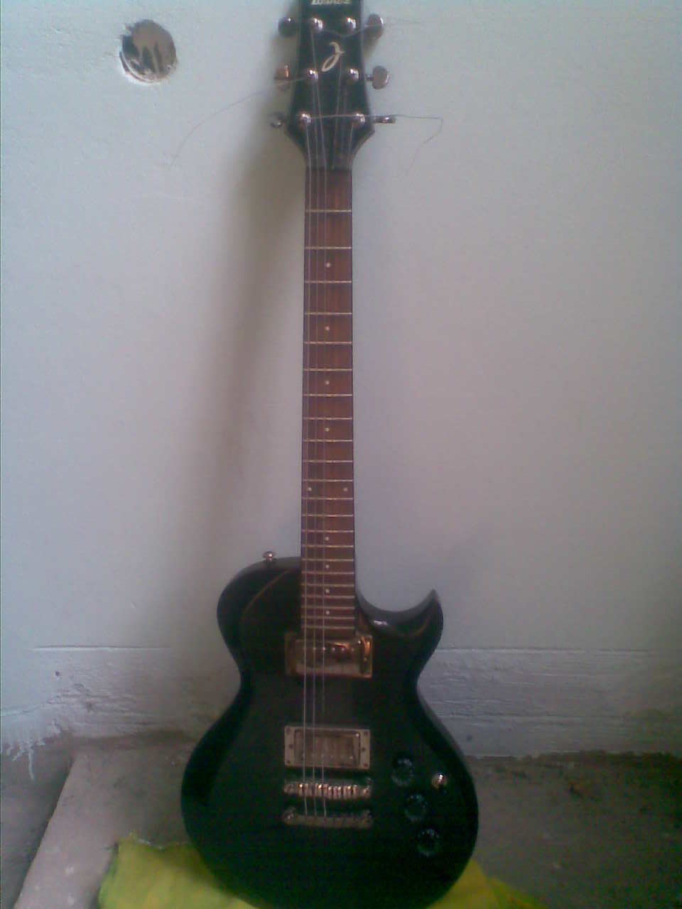 Ibanaze N427 Electric Guitar large image 0