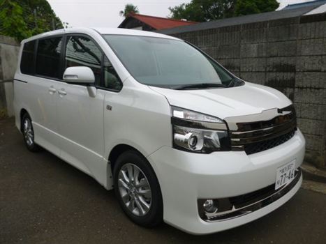 Looking for buy a Toyota X Noah or Voxy 2002-2003 model. large image 0