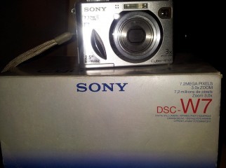 Sony Cyber shot DSC-W7