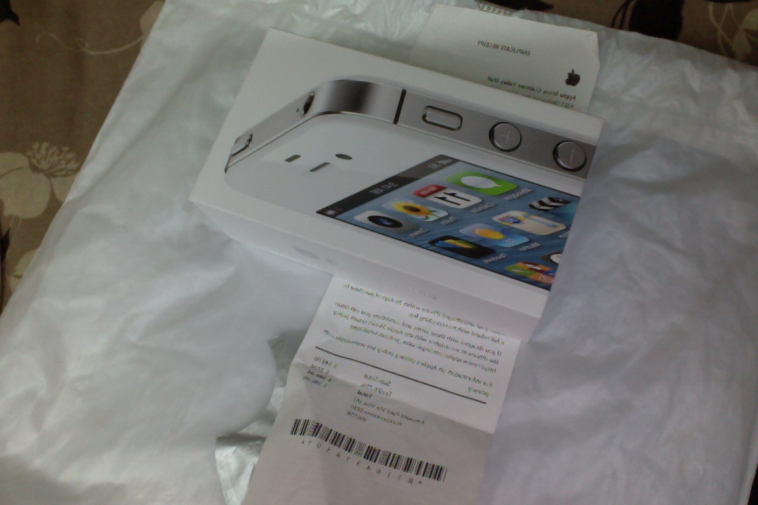 iPhone 4S 16GB White Brand New 2 days used large image 0