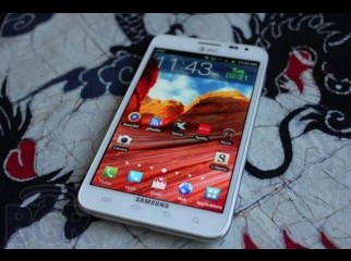 Samsung Galaxy Note 1 WHITE . PRICE IS NEGOTIABLE.. 