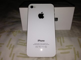 New iPhone 4S White 16GB Factory Unlock IOS 6.0.1