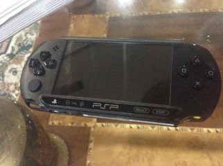 PSP E1004 Street edition MODDED Excellent condition 