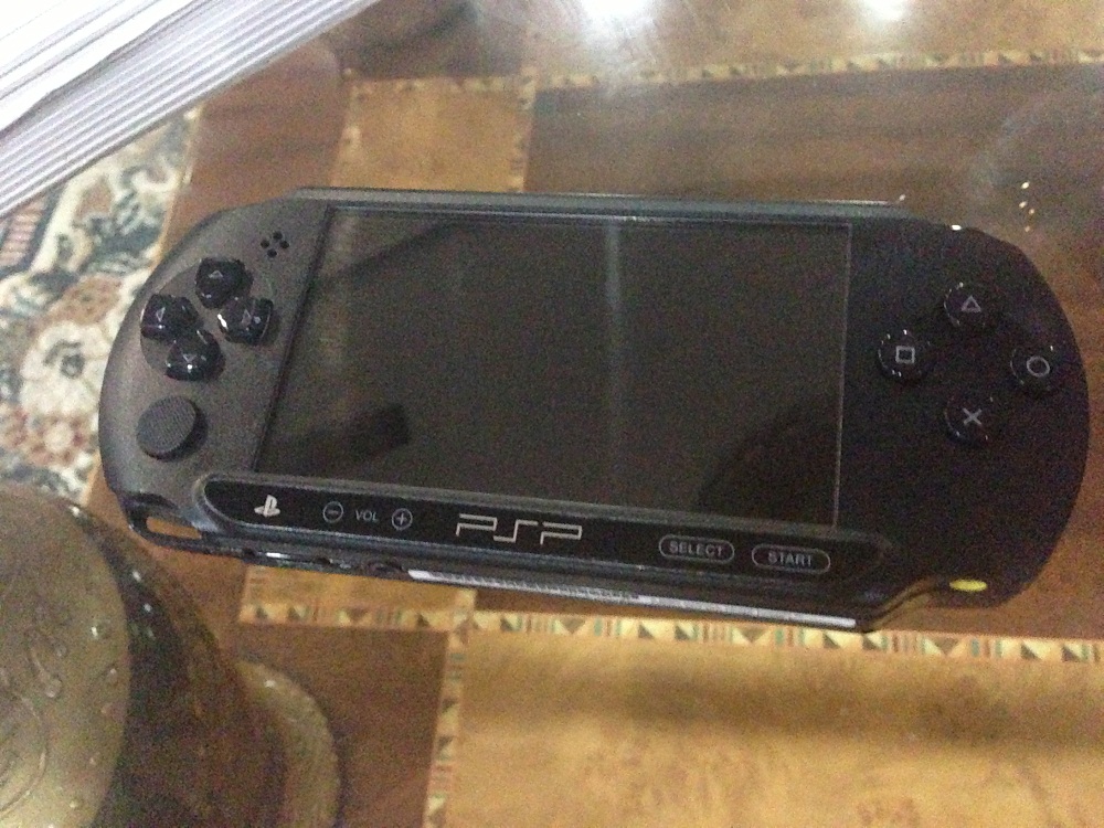 PSP E1004 Street edition MODDED Excellent condition  large image 0