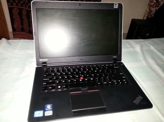 Lenovo ThinkPad Edge E420 1141-CTO 14 LED Laptop Intel Co