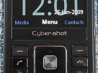 sony ericsson c905 fully boxx nice phone