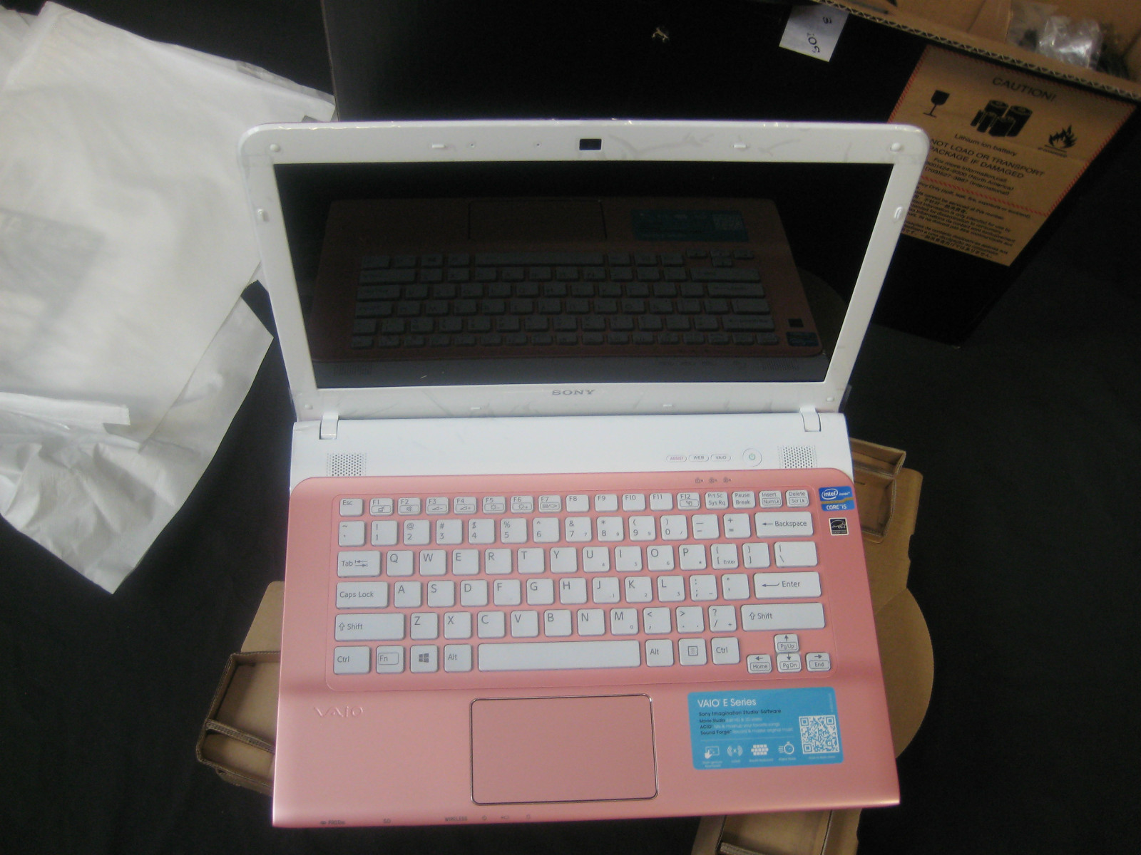 SONY VAIO PINK NOTEBOOK. large image 0