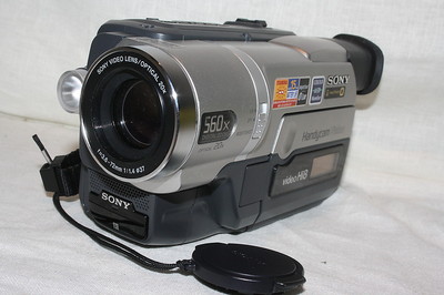 Sony HandyCam large image 0