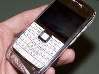 Nokia e71 with Operamini free internet browser 