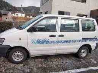 TOYOTA NOAH 2004 KR42