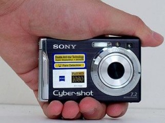 Sony cybershot 7.2 mp 