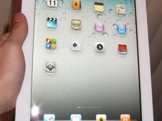 ipad 2 white visit our s 16gb wifi ......like new condition