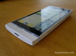 sony xperia S