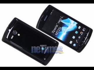 Sony Ericsson Xperia Neo L with box and all accessories