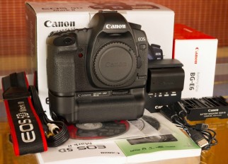 Canon EOS 5D Mark II Body