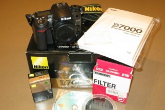 Nikon D7000 DSLR Camera