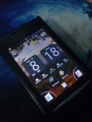 Xperia X8 Android phone